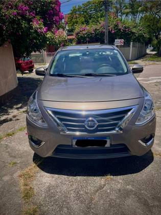 NISSAN VERSA 1.6 16V FLEXSTART UNIQUE 4P XTRONIC